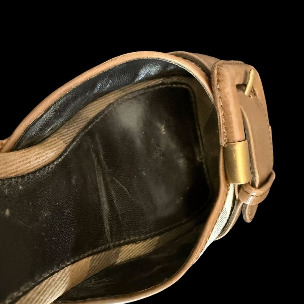 Burberry Brown Leather Novacheck Canvas Buckle Detail Peep Toe Espadrille Wedge - Picture 5 of 16